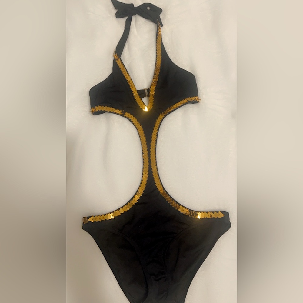 Victoria’s Secret Monokini size small